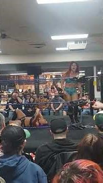 Teal Piper vs Danika Della Rouge/Portland Wrestling The Fight After Christmas