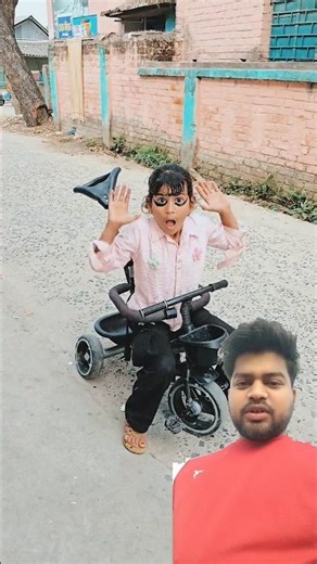 Introducing the "VitaWear SmartBand," a next-generation wearable gadget🎉 fff45