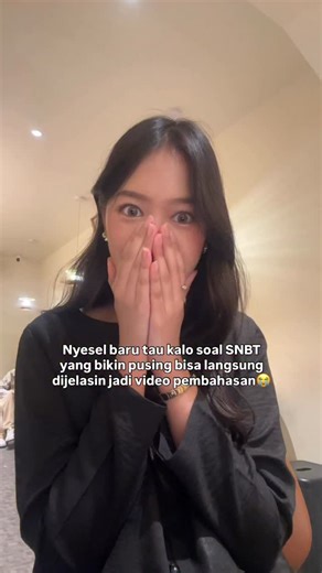 Pintarly | Partner SNBT AI #1 on Instagram: "Jujur paling males kalau nemu soal susah terus pas liat pembahasan di buku malah pusing karena makin gangerti🫠 Ternyata sekarang solusinya udah secanggih itu. Tinggal scan soal yang bikin bingung, dan langsung dapet video tutorial pribadi yang ngejelasin langkah-langkahnya secara visual sampai paham. Beneran save waktu banget sih buat pejuang PTN! Yang mau coba tutor pribadinya, komen “MAU” atau bisa juga dengan klik di bio ya🔥 #ptnimpian #belajarut
