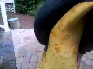 Kid in wetsuit full of water Inflation