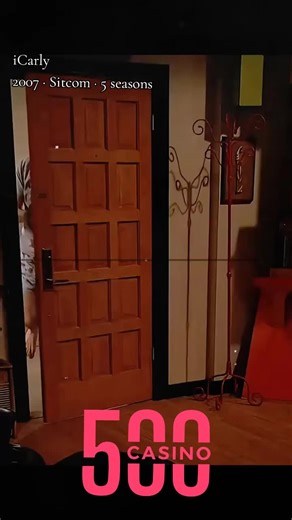 Bestmemory clips on Instagram: "iCarly 2007 ‧ Sitcom ‧ 5 seasons iCarly (2007) is a lively sitcom that follows teenager Carly Shay, who unexpectedly becomes an internet sensation after starting her own web show with her best friends, Sam Puckett and Freddie Benson. Living in a Seattle apartment with her quirky older brother Spencer, Carly juggles school life, friendships, and fame as her show “iCarly” gains millions of fans. Together, the trio face hilarious adventures, awkward crushes, and over