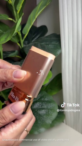 How to Apply Foundation, Concealer & Blush On – Quick Makeup Steps