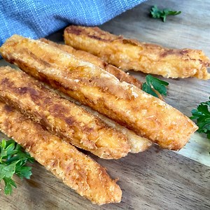 Halloumi Fries