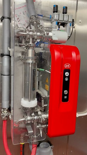 John Breslin walks us through the Lely Automatic Milk Filter, now integrated with the new Astronaut A5 Next milking machine. Designed to bring more flexibility and convenience to your daily routine, it filters milk through a durable stainless-steel membrane, eliminating the repetitive task of changing filter socks — saving time while ensuring top milk quality. Ready to take your farm to the next level? Explore the A5 Next in full detail 👉 https://bit.ly/45GnbHQ #Lely #A5Next #DairyFarming #Auto