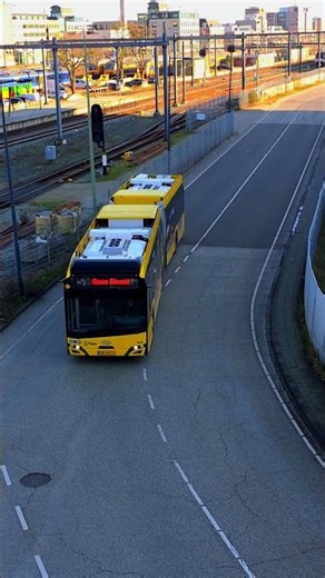 Transdev Solaris Urbino 18E op Utrecht CS (25-02-2026)