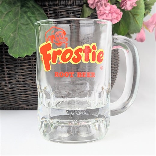 Chope de Root Beer Frostie vintage des années 1960 Hazel Atlas en verre pressé 10 oz | Lourde tasse de soda avec poignée en D avec autocollant logo | Verre publicitaire de collection - Etsy France