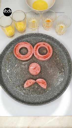 Не повторяйте, опасно! #деловаяколбаса #еда #рек #food