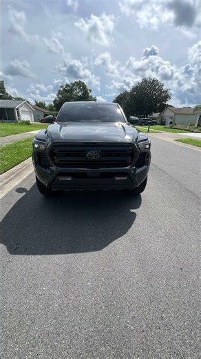2026 Toyota Tacoma SR5 🔥 Review attached