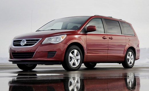 2009 Volkswagen Routan SE