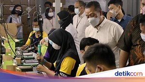 Axioo Ajak Kementerian RI Blusukan ke Pabrik