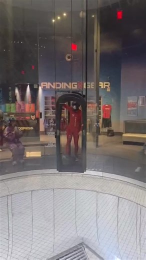 Will Fischer on Instagram: "I cannot get enough of these straight body front flips! #bodyflight #ifly #indoorskydiving #frontflip"