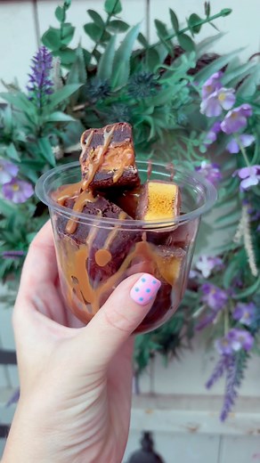 1.4K views | GF Crunchie Brownie Jars Honeycomb, milk chocolate ganache, crunchie pieces and Crunchie brownie bites- all in ONE JAR. Delish… | The Bake Shed | Facebook