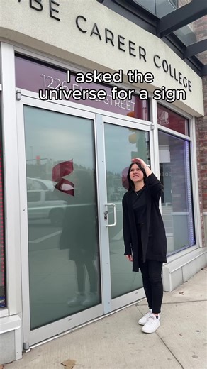 The sign is loud and clear! Come check our programs at CanScribe today! #trendingnow #sign #fyp #viral #onlinelearning