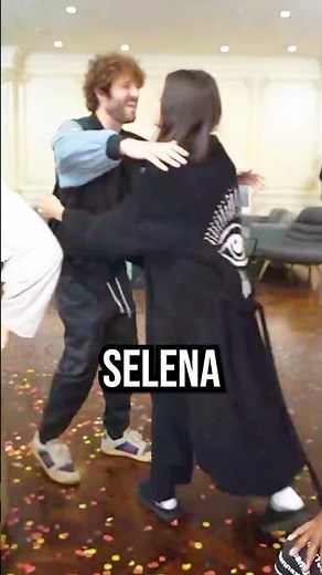 Selena Gomez Pops Out To Kai Cenat's Stream😱