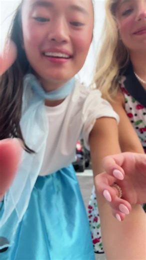 Sock Hop Dance Moves: Join the Fun!