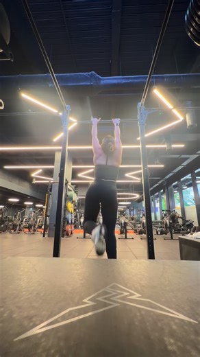 RUBY MAY FITNESS on Instagram: "Anyone else have them days when heavy lifting feels like a personal attack? 💀 #circuittraining #quickworkout #workoutfromhome #cbaworkouts #thirdspace"