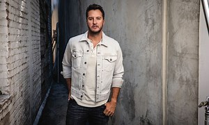 Luke Bryan Sets Rescheduled, Expanded 'Proud To Be Right Here' Tour