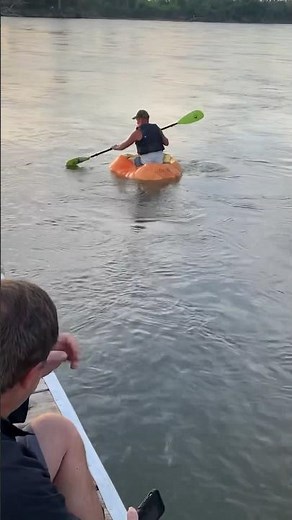 Longest journey by pumpkin boat - 60.35 km (37.5 miles) by Duane Hansen 🎃