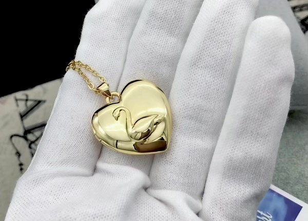 Swan Princess Odette's Heart Locket Necklace