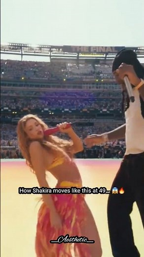 How Shakira moves like THIS at 49! ⚽🔥 #shakira #daidai #shorts