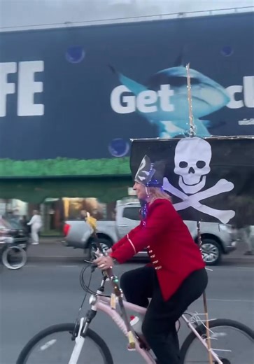 Ride the lights last night! What an incredible turn out with thousands enjoying a glimpse of the 2025 Blackpool Illuminations before the big switch on this Friday! Video: Visit Blackpool | Blackpool Promotions