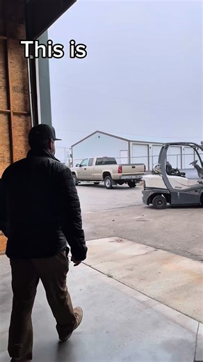 16 reactions | When your HVAC equipment order arrives… without pallets. The joys of running an HVAC shop 欄 #greensheating #hvaccontractor #idaho | Greens Heating & Air Conditioning | Facebook