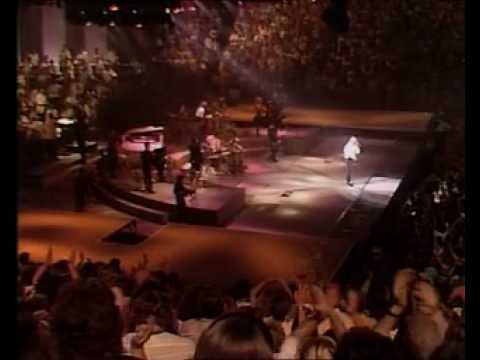 "It's A Long Way To The Top (If You Wanna Rock 'N' Roll)" [Live] from the 'Classic Jack Live!' DVD