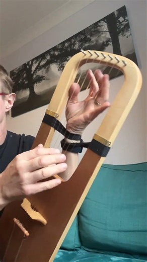 Easiest Lyre Stap #anglosaxons #vikings