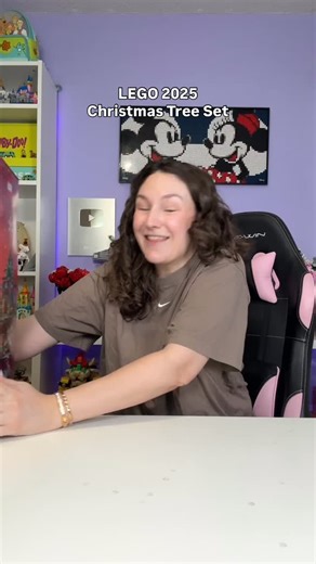 677K views · 13K reactions | a little early for Christmas 來 but this just released October 1st so let’s build it now! The LEGO Christmas tree is a VERY tedious build solo but I feel like it would be much more enjoyable build if you enjoy it with family/friends as it was (maybe) intended. But I love it as a display set and excited to decorate with it this holiday season ❄️ #gifted #rlfm #reviews #41843 | Emmasaurus | Facebook