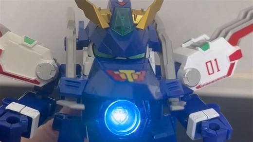 [声光效果实测]Takaratomy9月 弹珠人爆外传 BOM BOM B-DAMAN DMB-01 - White Blows 白飓风 