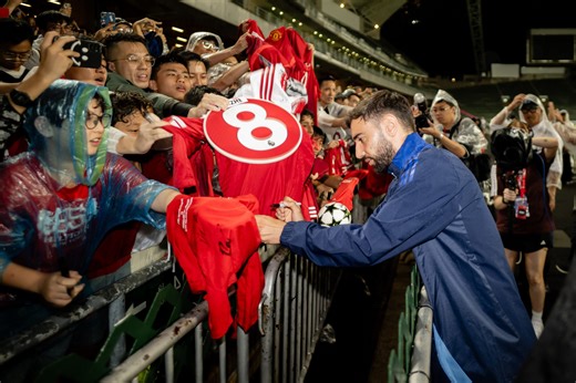 Bruno Fernandes sends latest update after arriving in Caxias, Alejandro Garnacho responds