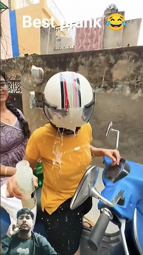water split prank 😂😱#funny #comedy #shorts