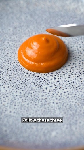 Perfect Purées 🌈 Get the recipe exclusively here - https://gronda.link/wqJLky28lJb Mastering a purée should be in the repertoire of any great chef. It’s sort of the perfect marriage between flavour and beauty. Like most things in a kitchen, a perfect purée comes with technique and finesse. When done correctly it can be a strong backbone that’ll support all the other components on the plate. On the other hand a poorly designed executed purée will stand out like a sore thumb and take away from th