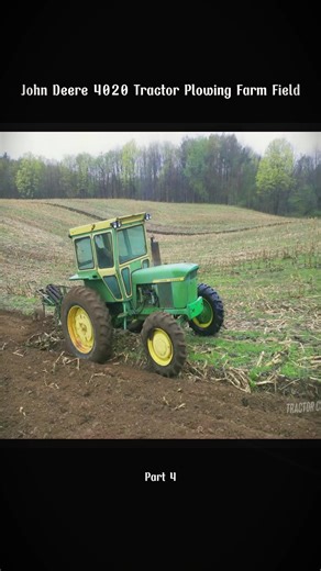 John Deere 4020 Tractor Plowing Farm Field #tratorvideo #agriculturalmchinery #farming #custom #tillage