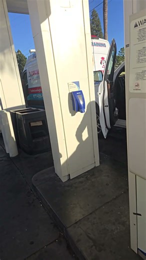 E150 Cargo Van 2006 is a 35 Gallon Tank Proof