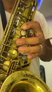 Altissimo sax lick High Notes 🎷 #saxophone #cristianromerosaxofonista #saxophonist #highnotes