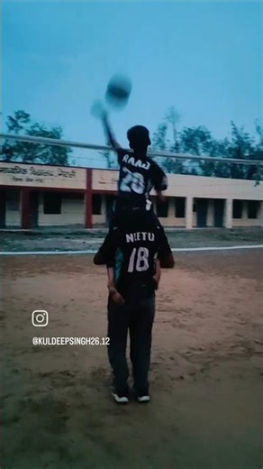 how a small height player can spike the ball