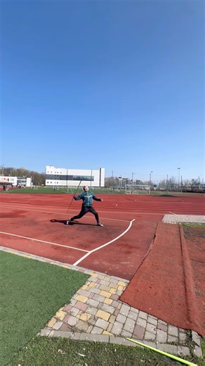 Throw javelin training #motivation #lifeisbutadream #workout #military #militarypowe #army