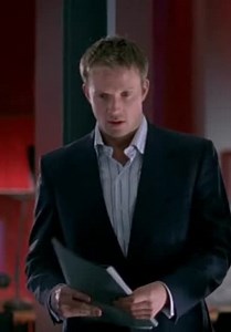 Spooks S05:E01 - Gas and Oil (Pt. 1)