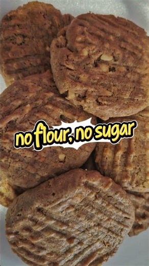 3 Ingredient Keto Peanut Butter Cookies (No Sugar!)