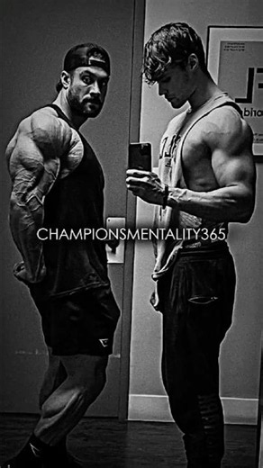 You’re Distracted… That’s the Problem. #chrisbumstead #davidlaid #gymmotivation #discipline #focus