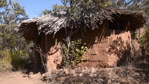 Primitive Technique to Make Adobe Bricks
