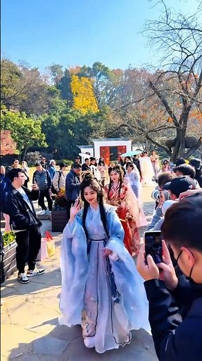 The most vibrant ancient fashion parade 🌸✨