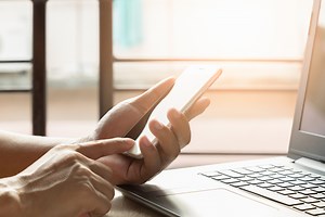 10 Futuristic Apps For iPhone and Android