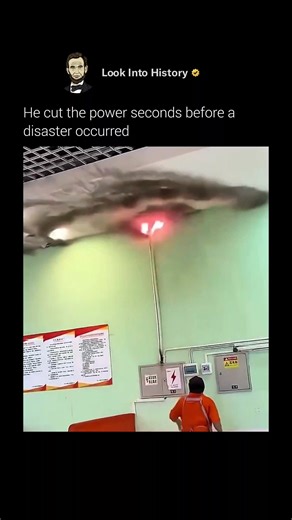 Look Into History on Instagram: "You can actually see the moment everything starts to fall apart — a surge, an overloaded line, and the insulation beginning to burn. ⚡🔥 When a circuit overheats inside a wall or ceiling, the temperature shoots up fast. The plastic insulation melts, sparks jump between exposed wires, and the heat crawls through the drywall until it finally flashes into open flame. In moments like this, timing is everything. A few seconds of delay and that tiny electrical f