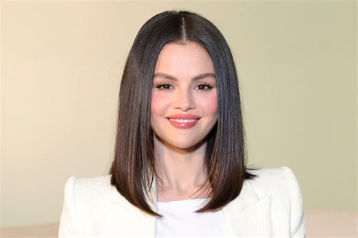 Selena Gomez Just Crowned This Nail Color as the Must-Have for Fall