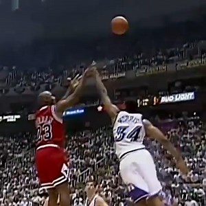 On this date in 1997, Michael Jordan had the flu... and WENT OFF for 38 pts to put the Bulls ahead 3-2 in the series 🐐 (🎥: @NBAHistory) | CBS Sports HQ