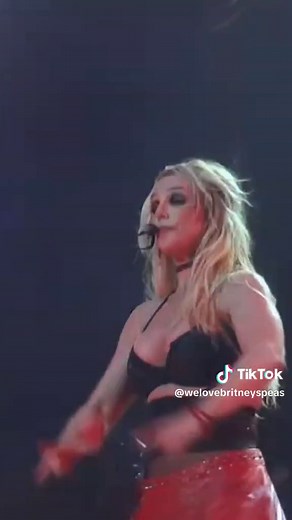 Britney Spears - If U Seek Amy (Official Music Video)