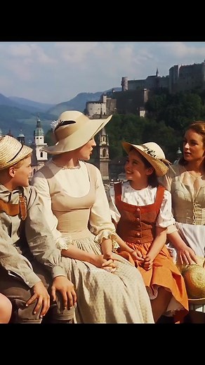 The Sound Of Music, 1965 #julieandrews #charmiancarr #heathermenzies #angelacartwright #kymkarath #duanechase #elegantcinephile #vintagefilm #musical #fyp #60s