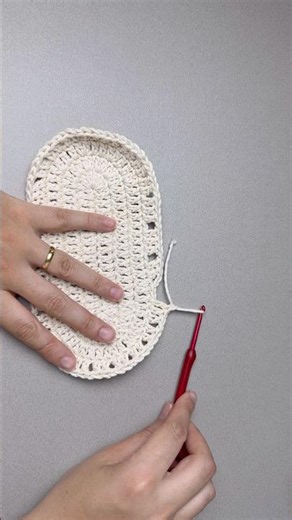 Click on the text above 👆🏻👆🏻 HAND FINISHING crochet bathroom set step by step